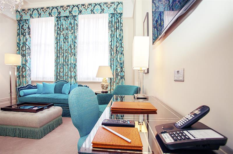 Фото The Apartments by The Sloane Club