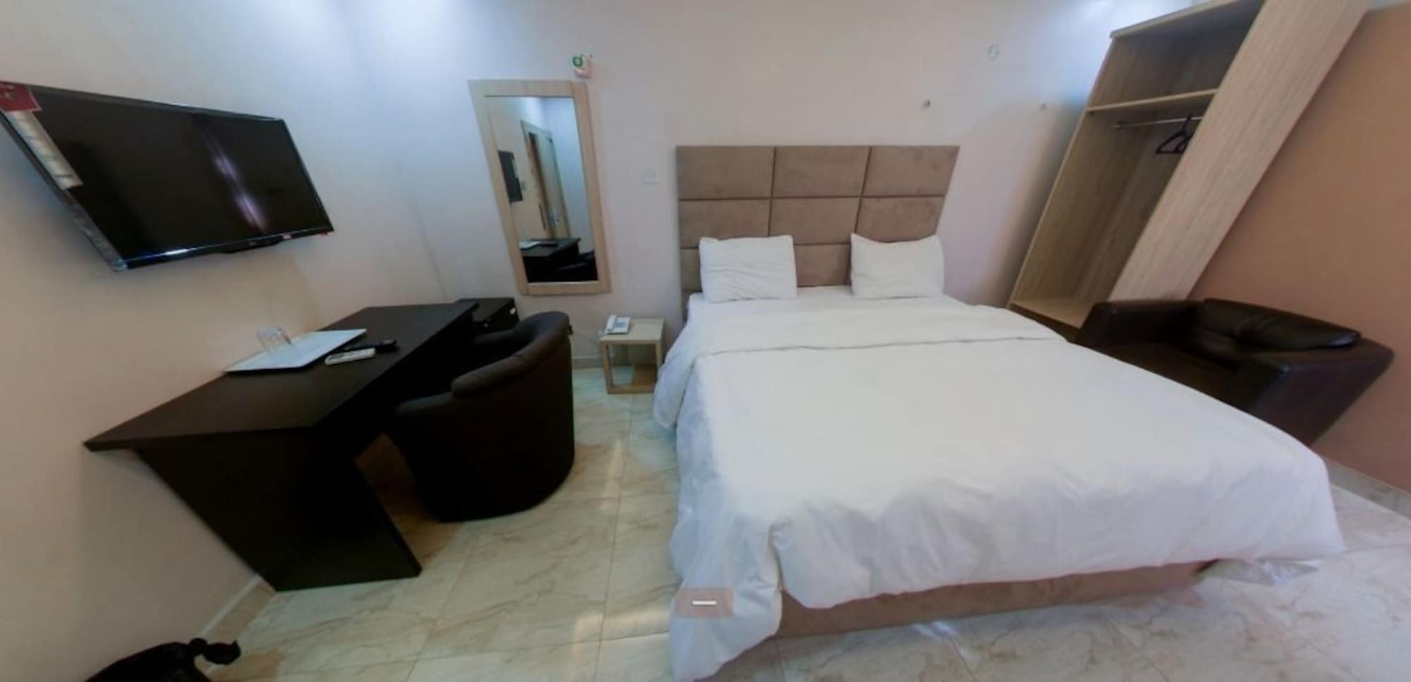 Фото Centurion Apartments Limited