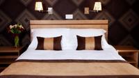 Фото The Lodge Hotel