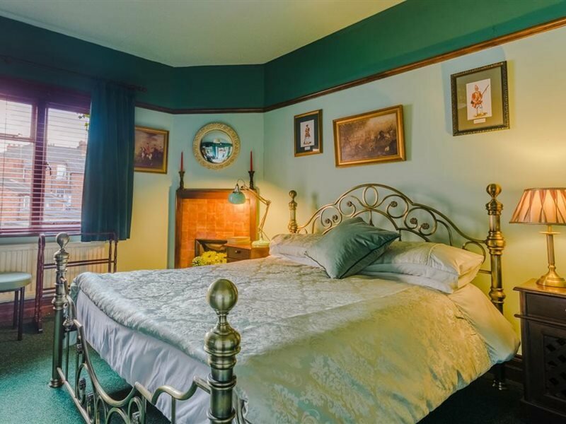 Фото The Golden Eagle