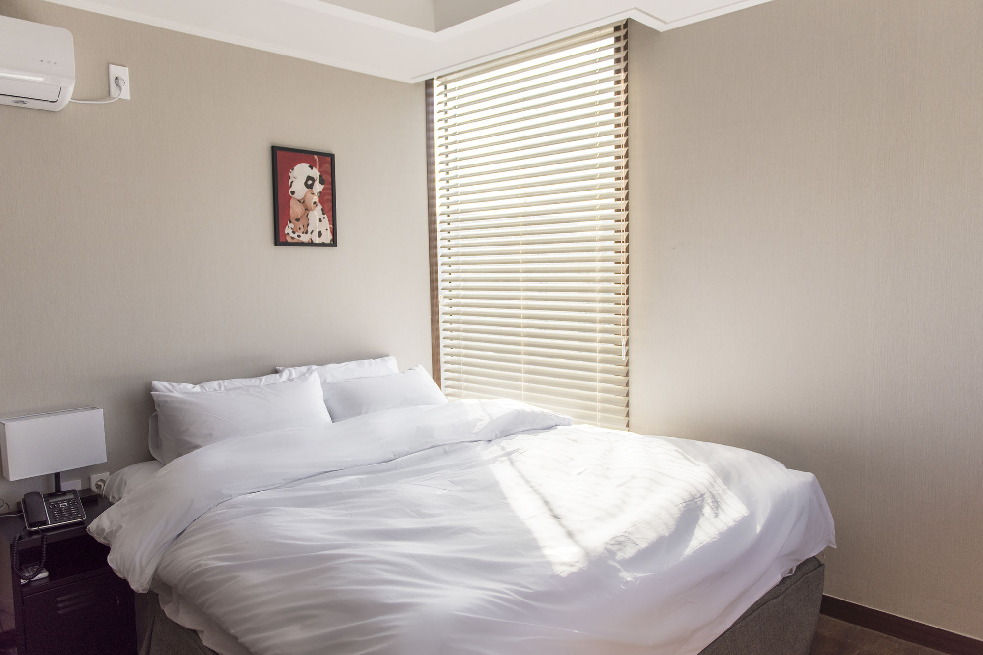 Фото Check Inn Hotel Jeju