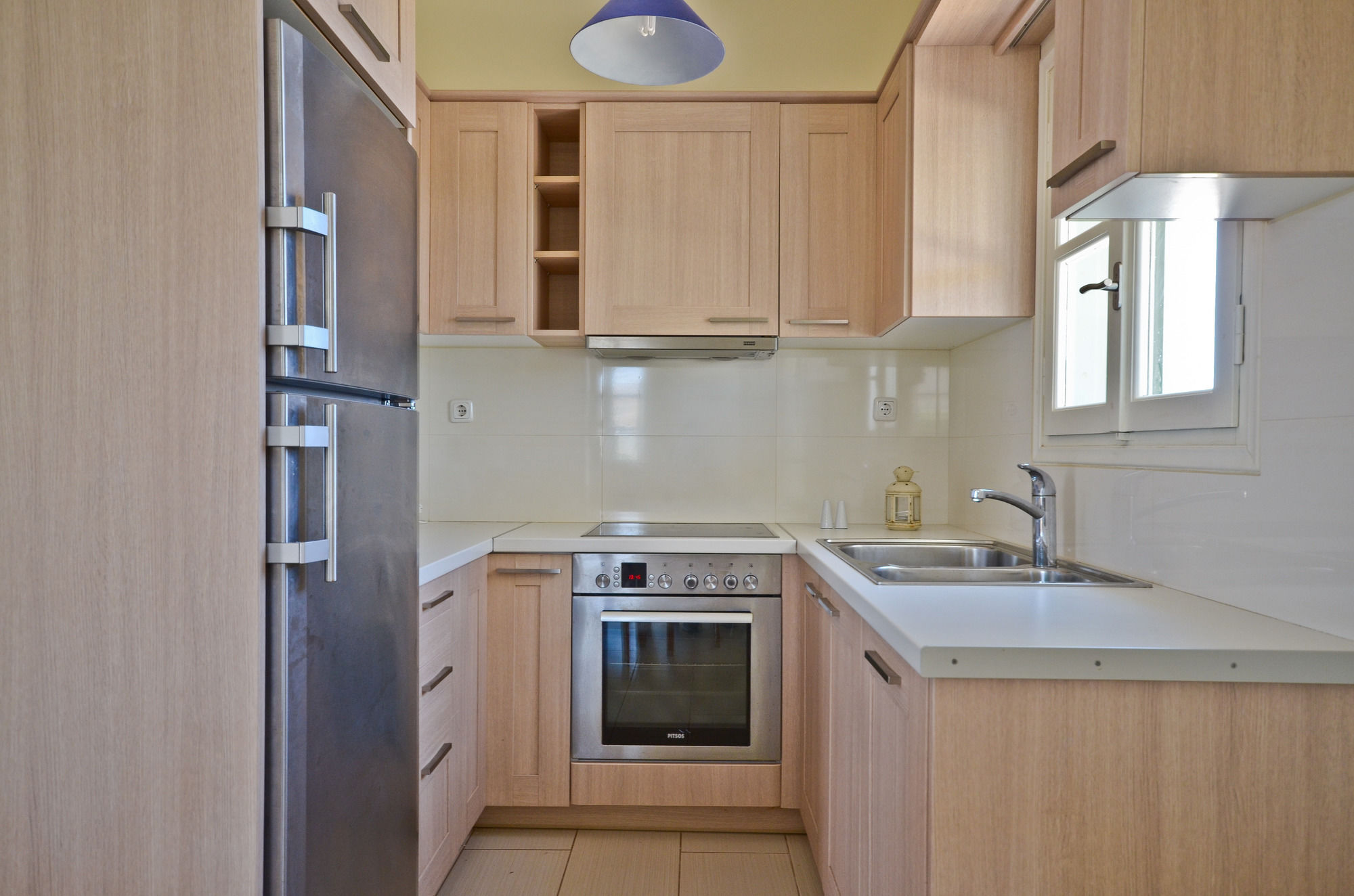 Фото Ydreos Studios & Apartments