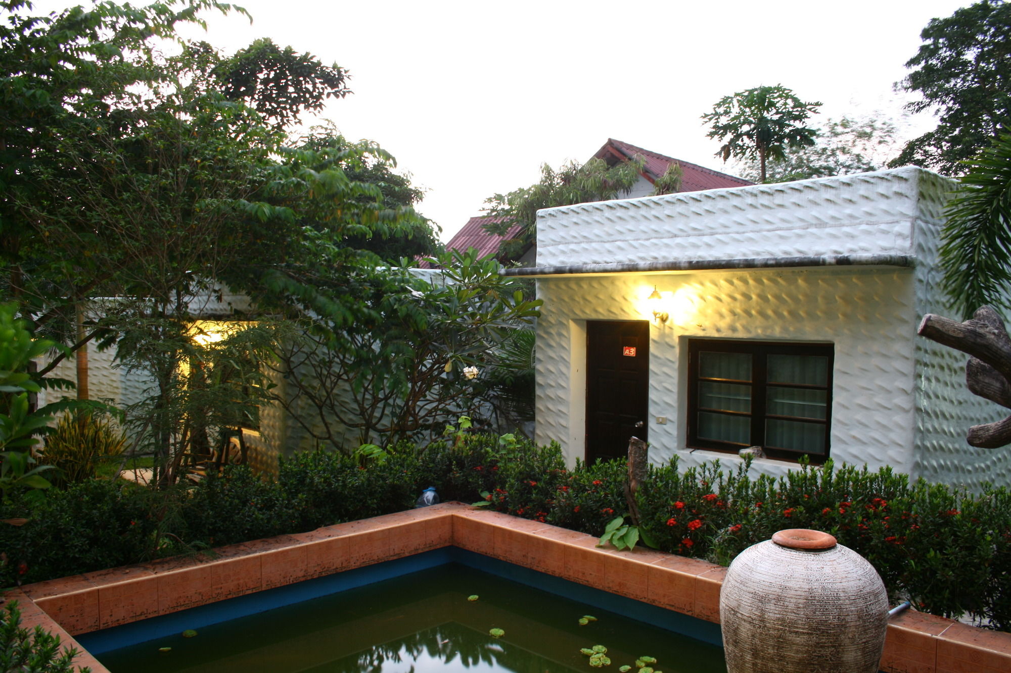 Фото Baan Aunrak Koh Chang