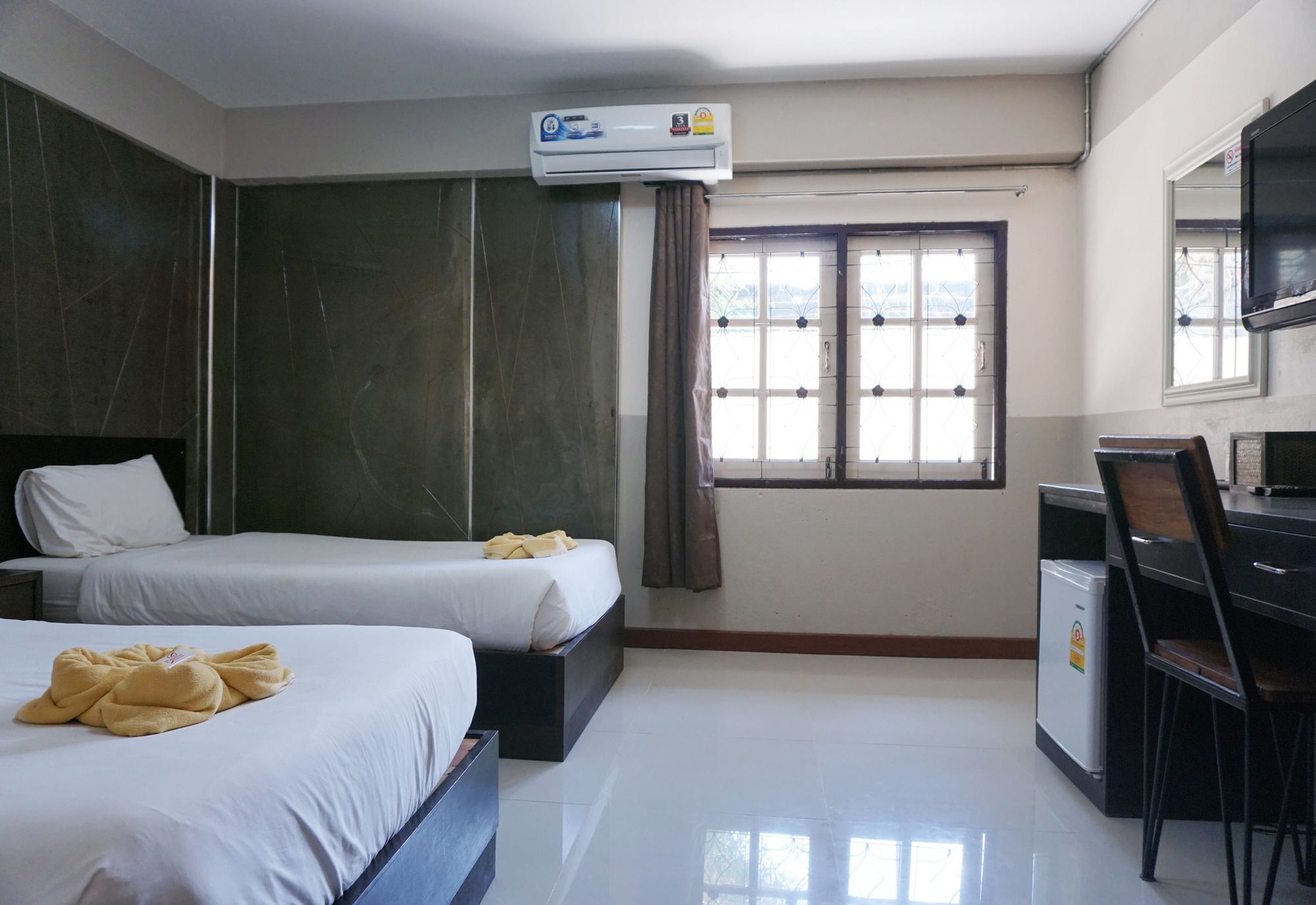 Фото Puangpech Hotel