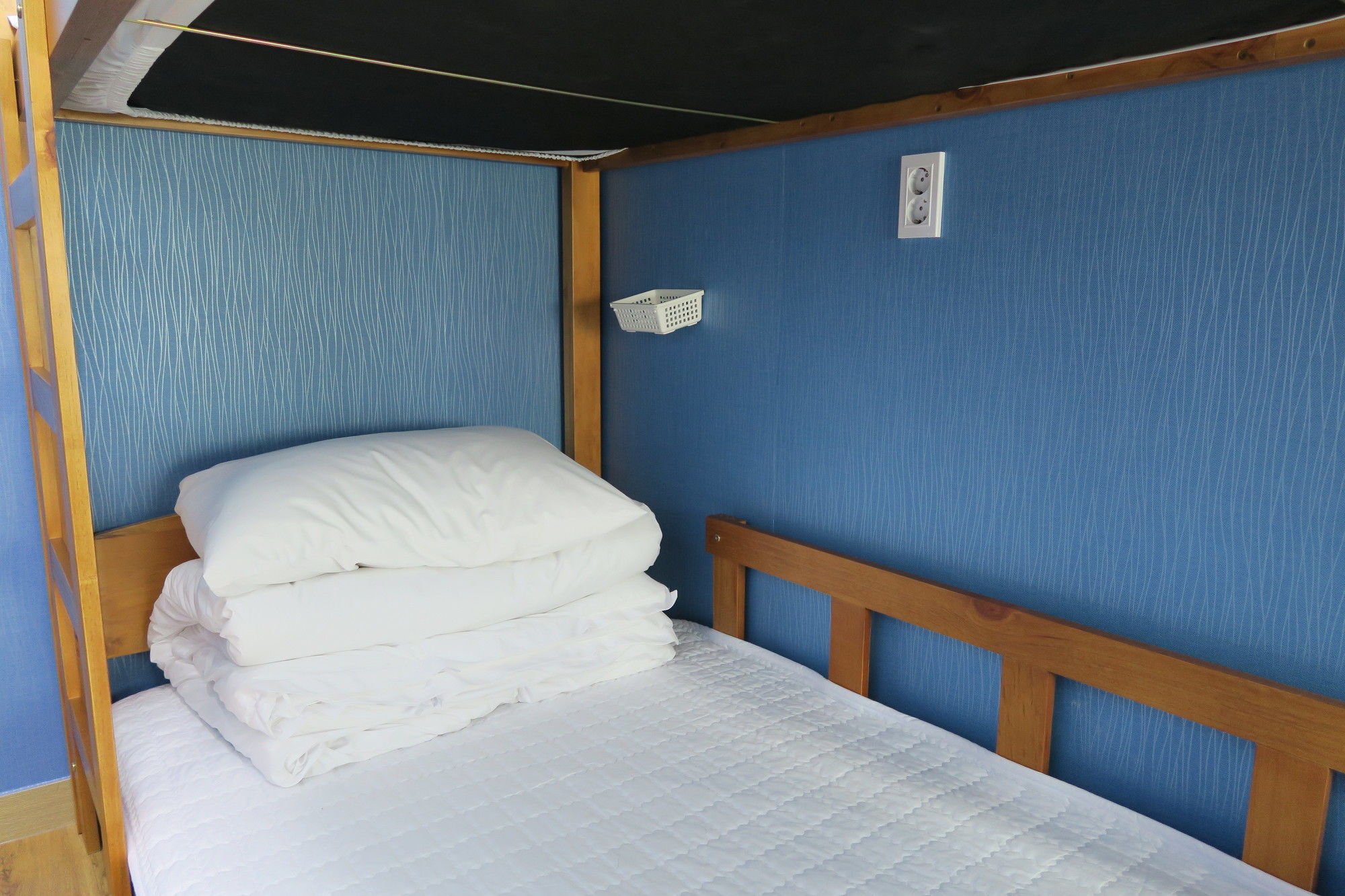 Фото Hyu+ Guest House - Hostel