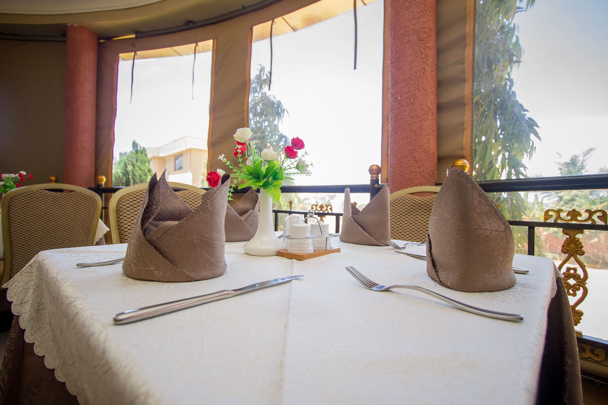 Фото Sapphire Hotel