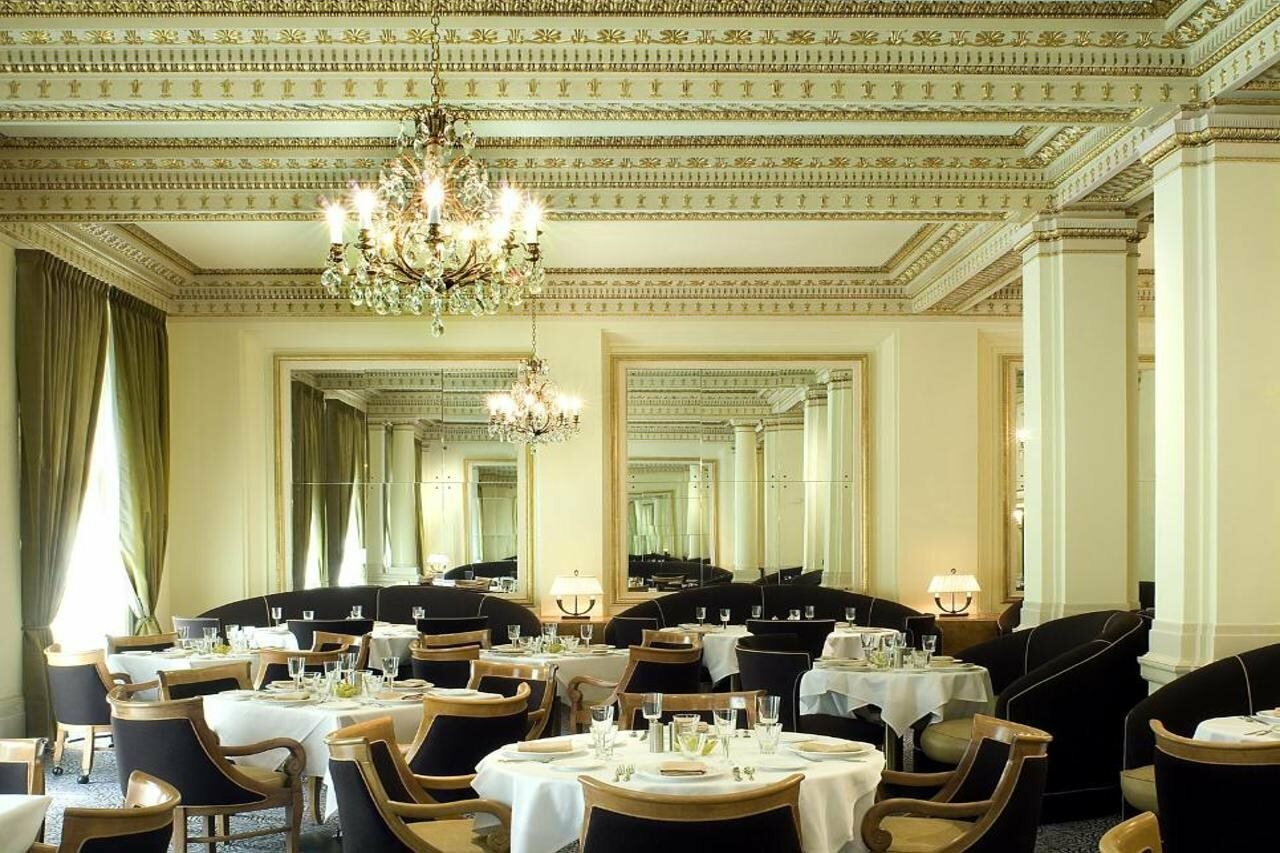 Фото Hotel deLuxe