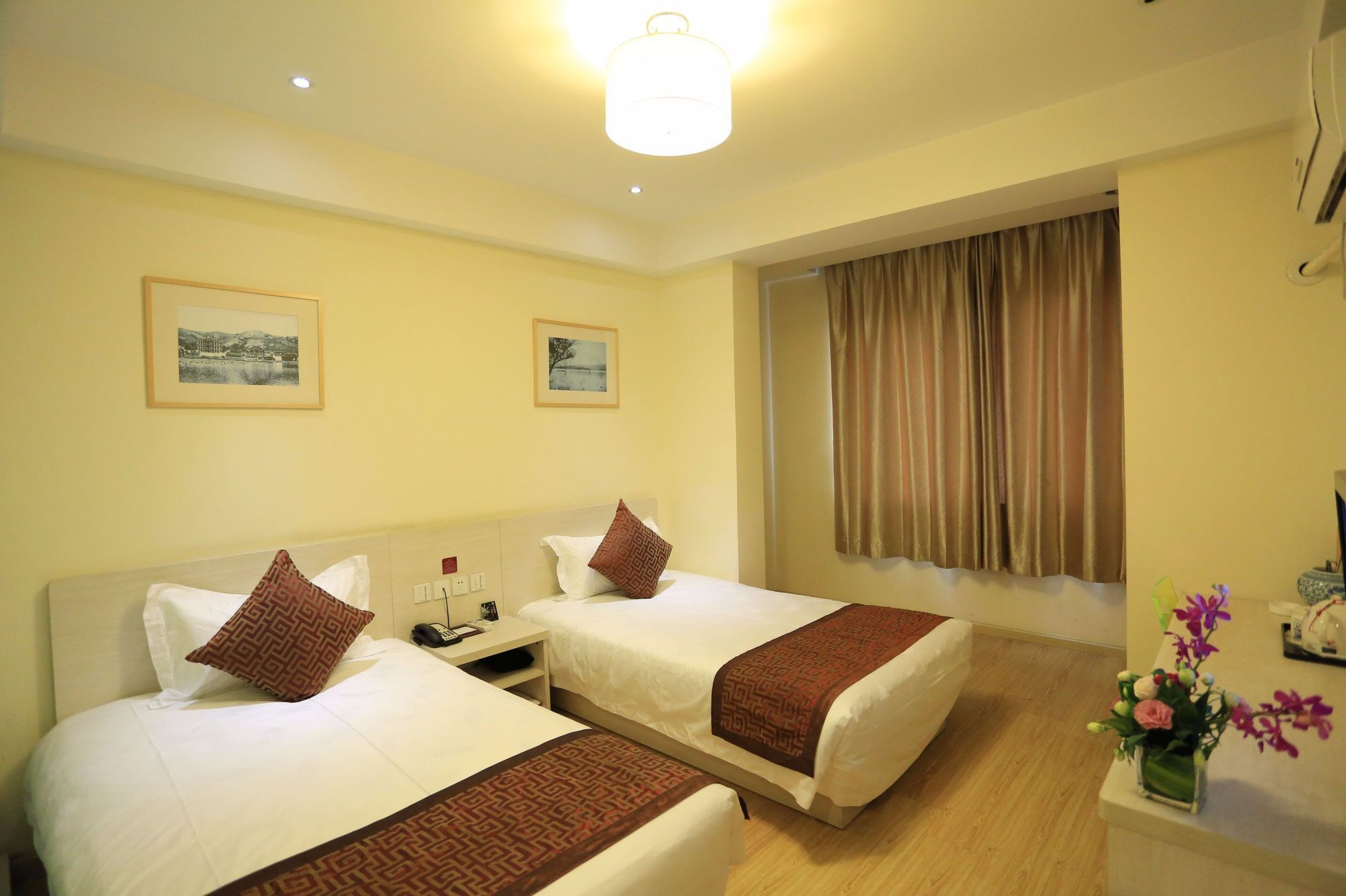 Фото Wuyang Inn Hangzhou