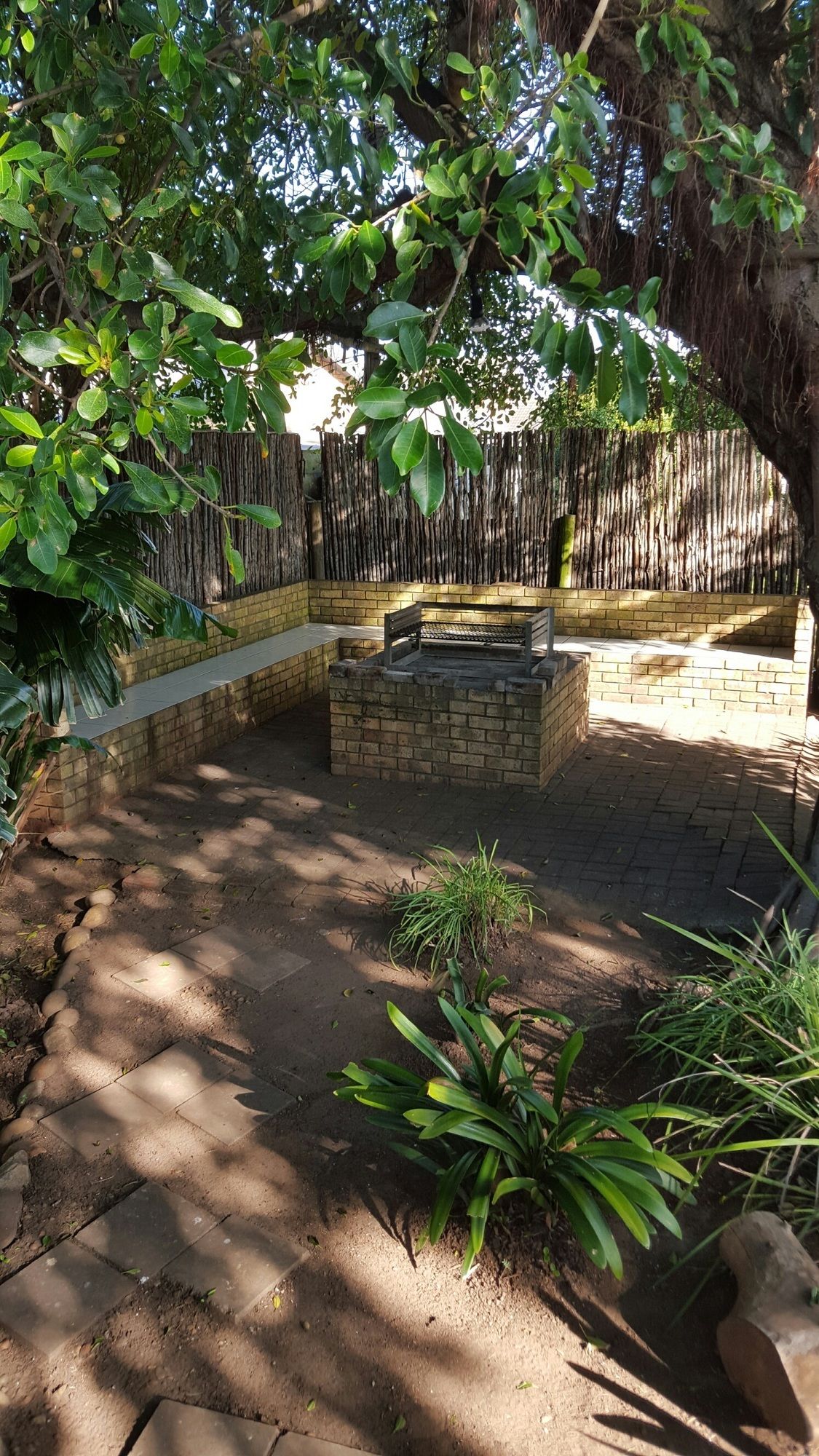 Фото Aquarius Bed & Breakfast