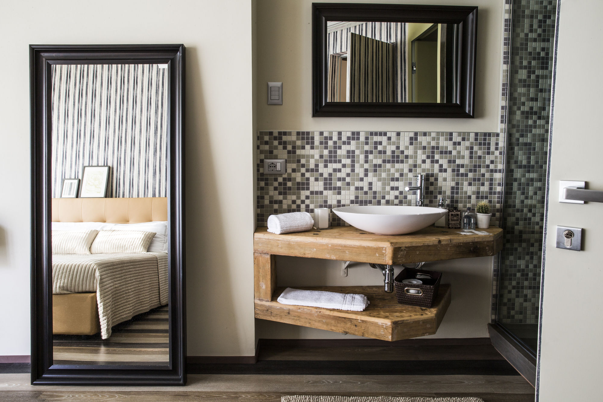 Фото Serendipity Rooms