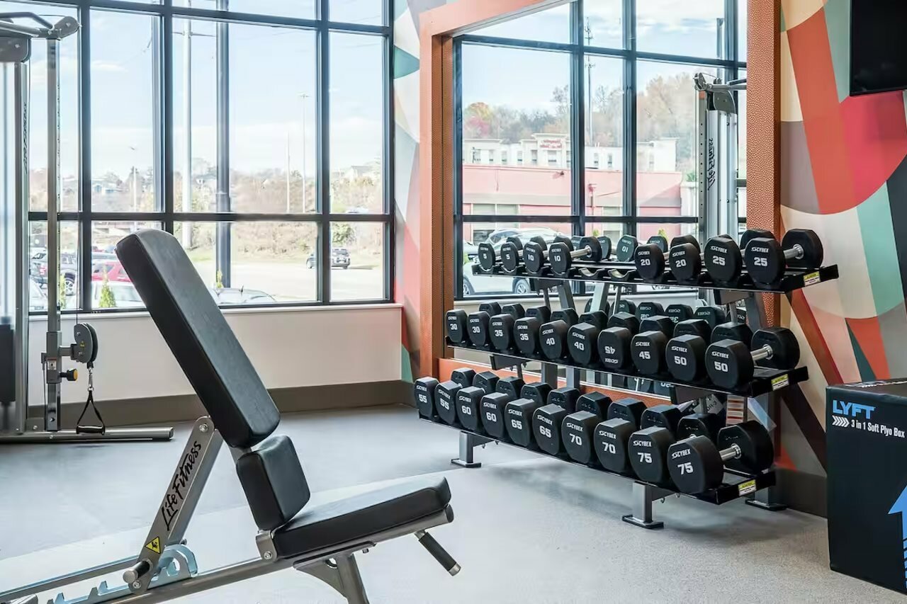 Фото Hilton Garden Inn Pensacola Downtown