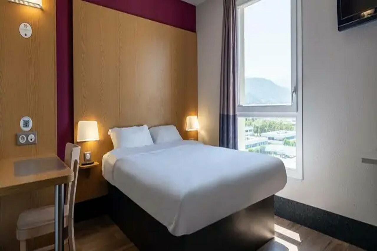 Фото B&b Hotel Grenoble Centre Alpexpo