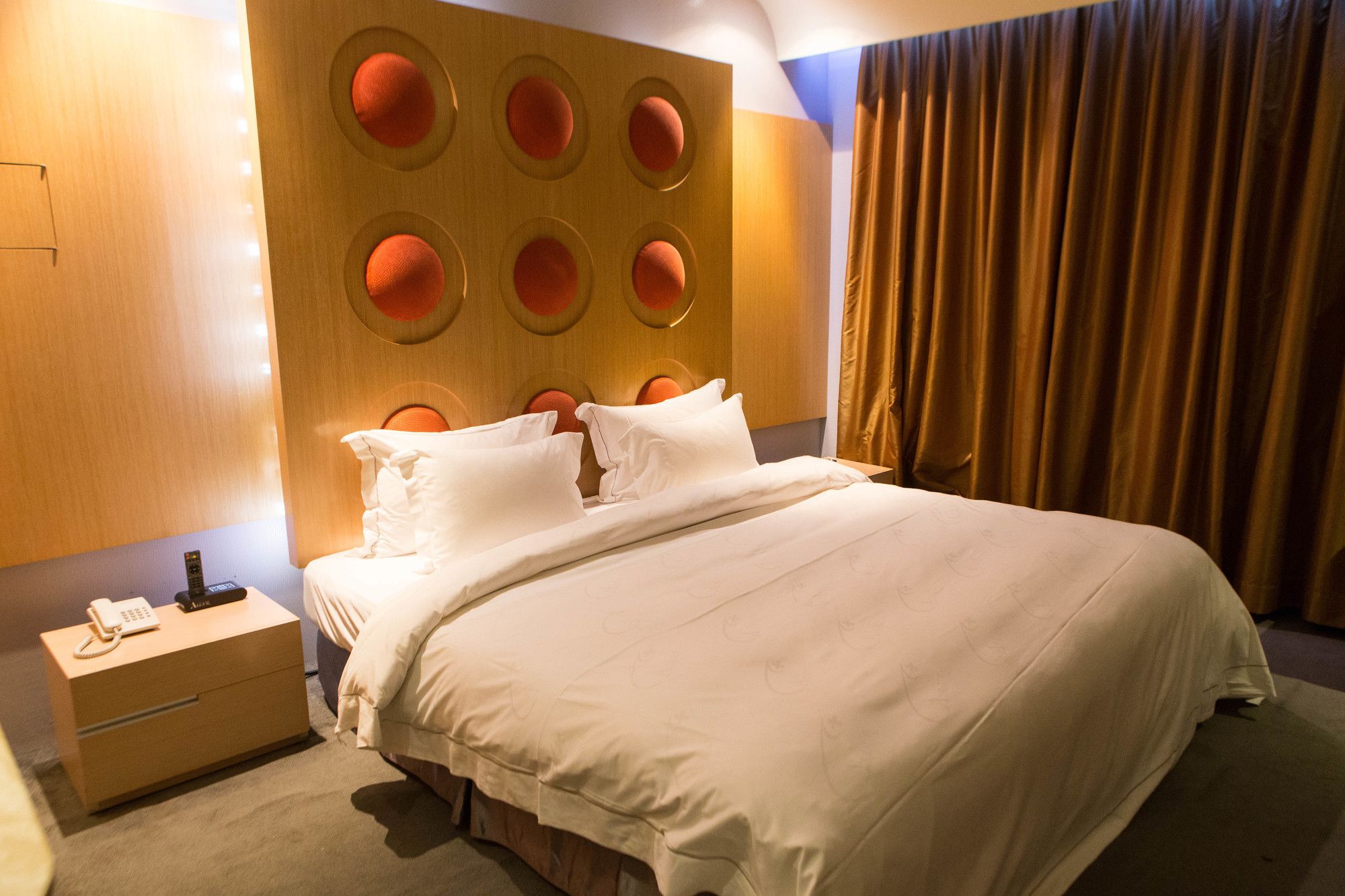 Фото All-Ur Boutique Motel - Tai-Chung Branch