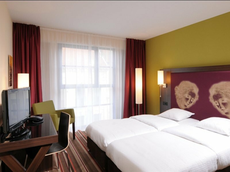 Фото Leonardo Hotel Antwerp