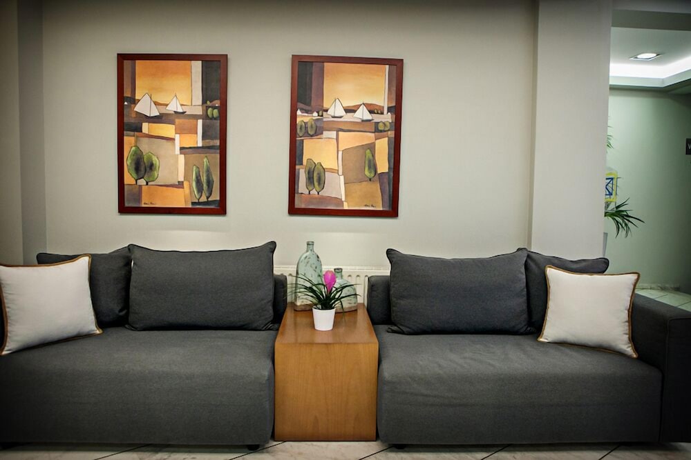 Фото Kronos Hotel