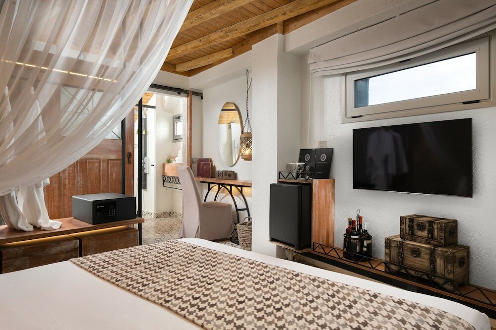 Фото Elakati Luxury Boutique - Hotel Adults Only