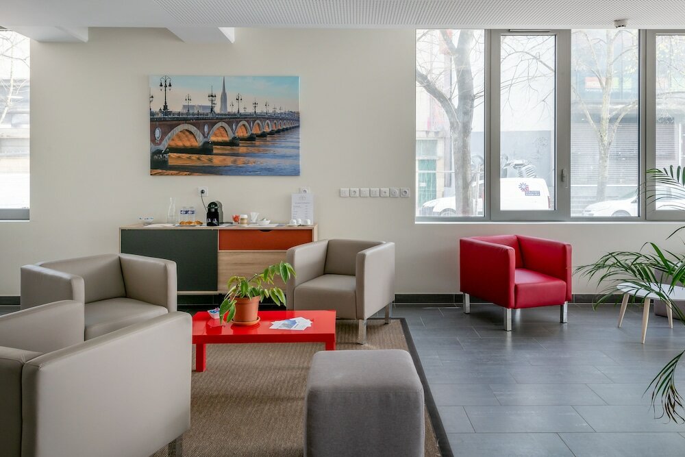 Фото All Suites Appart Hôtel Bordeaux Centre Marne
