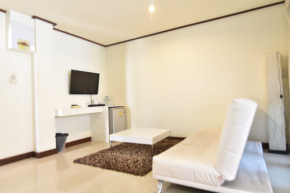 Фото Baan Pa Ploy