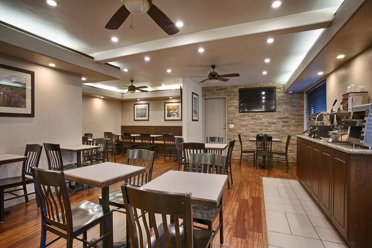 Фото Best Western Bishop Lodge