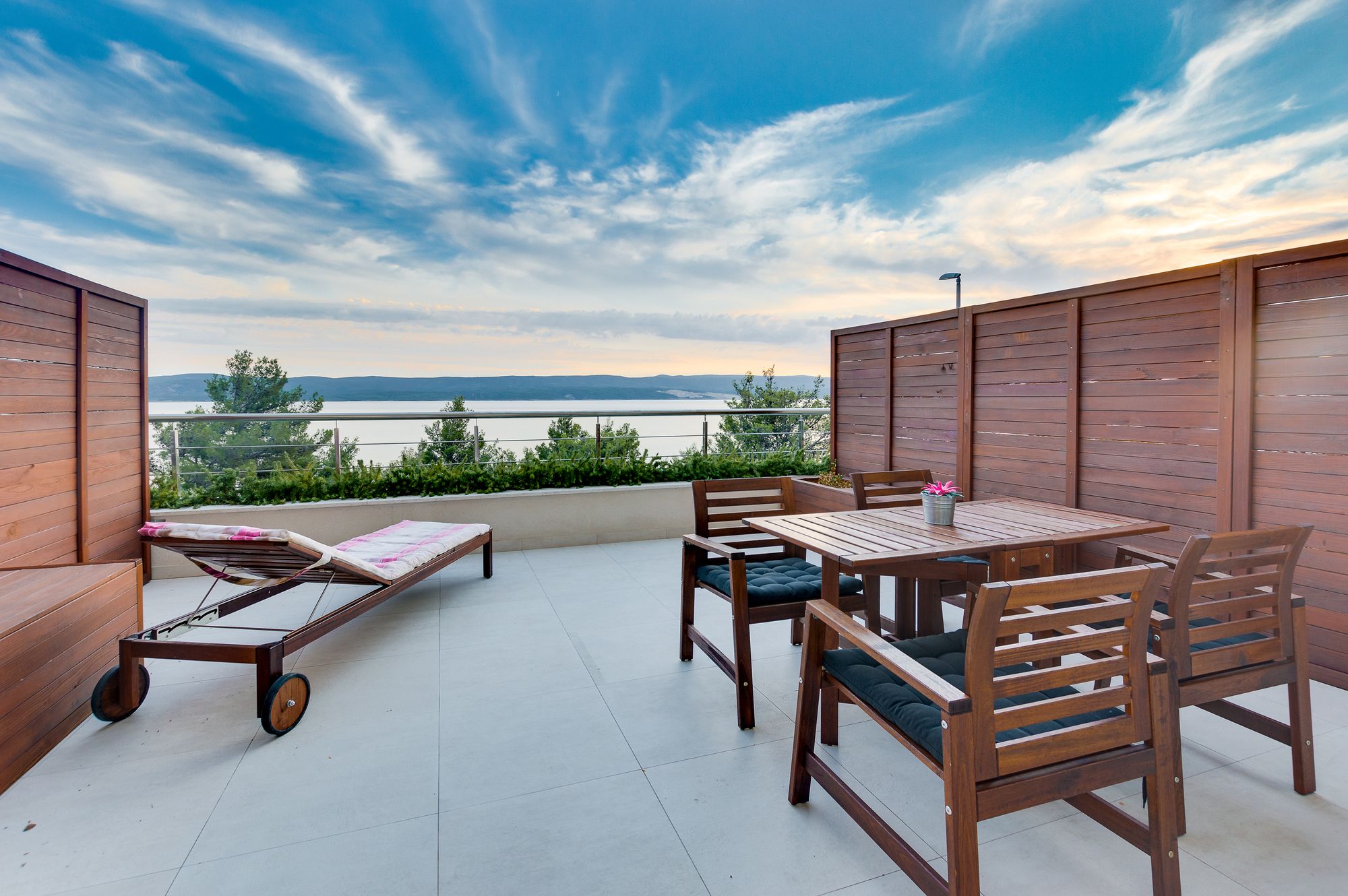 Фото Luxury Apartments Jolara