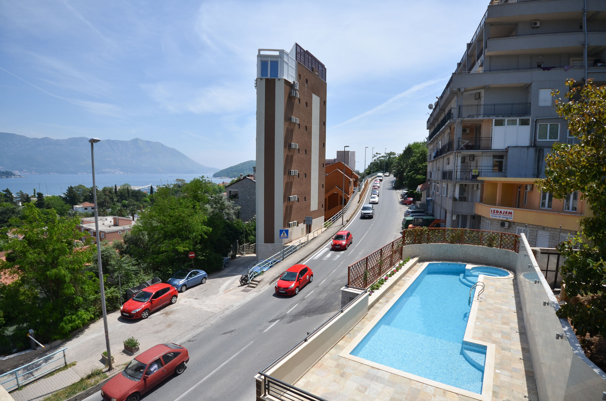 Фото Hotel Atina