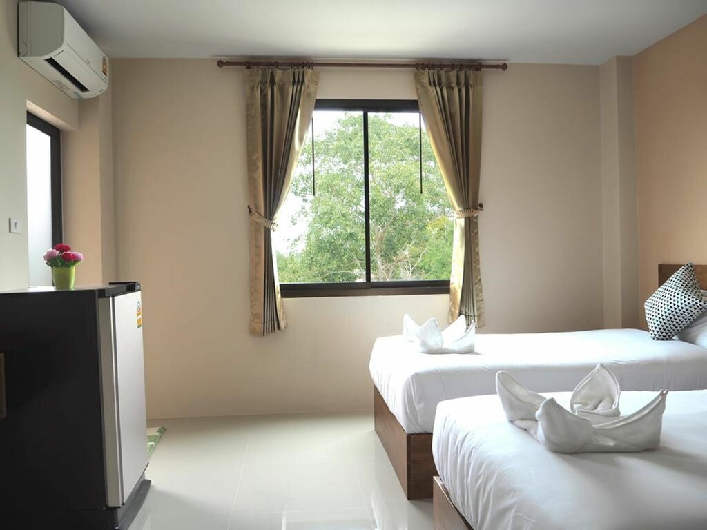 Hotel Regent Room, Surat Thani, photo