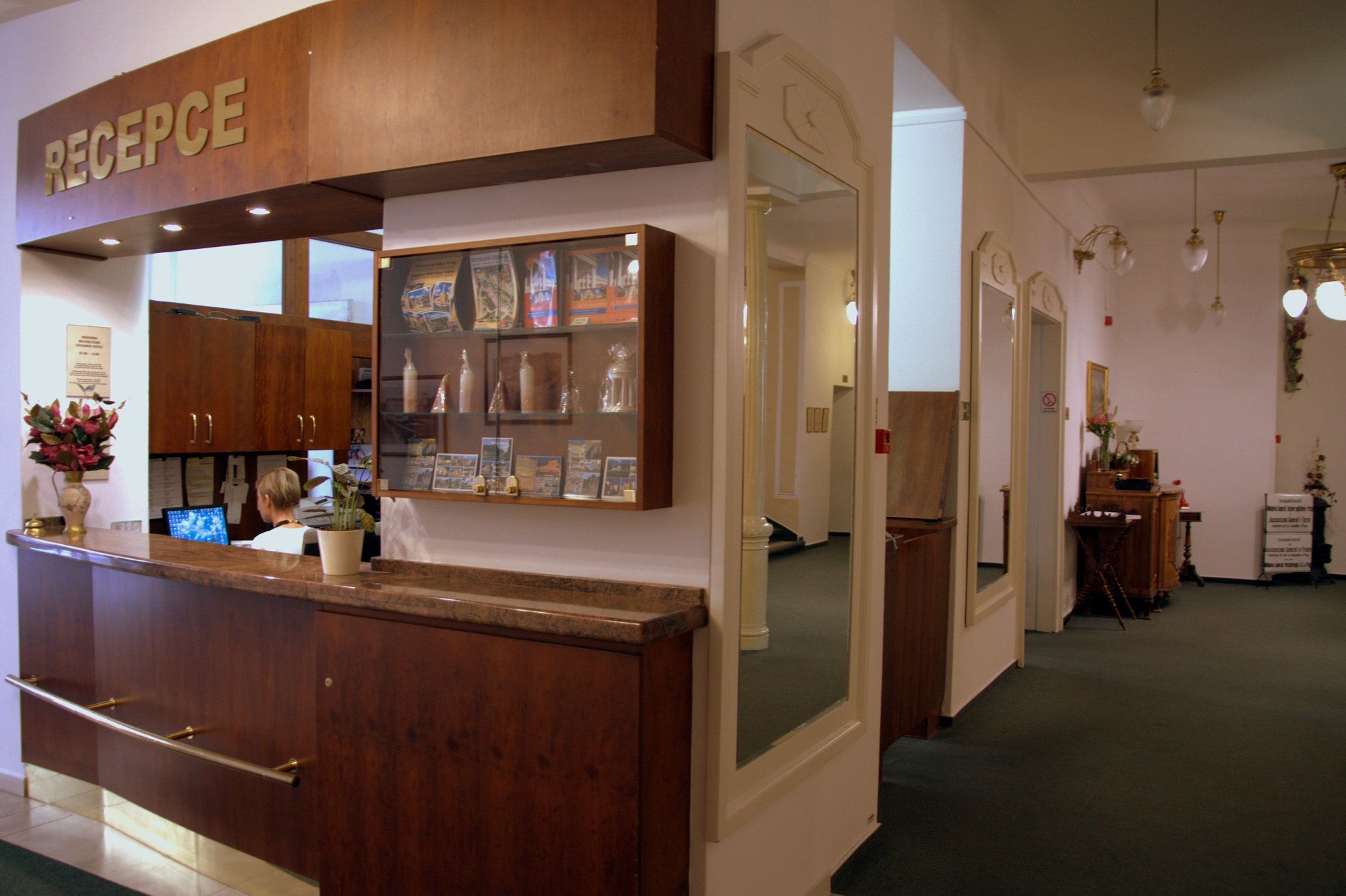 Фото Hotel Maxim