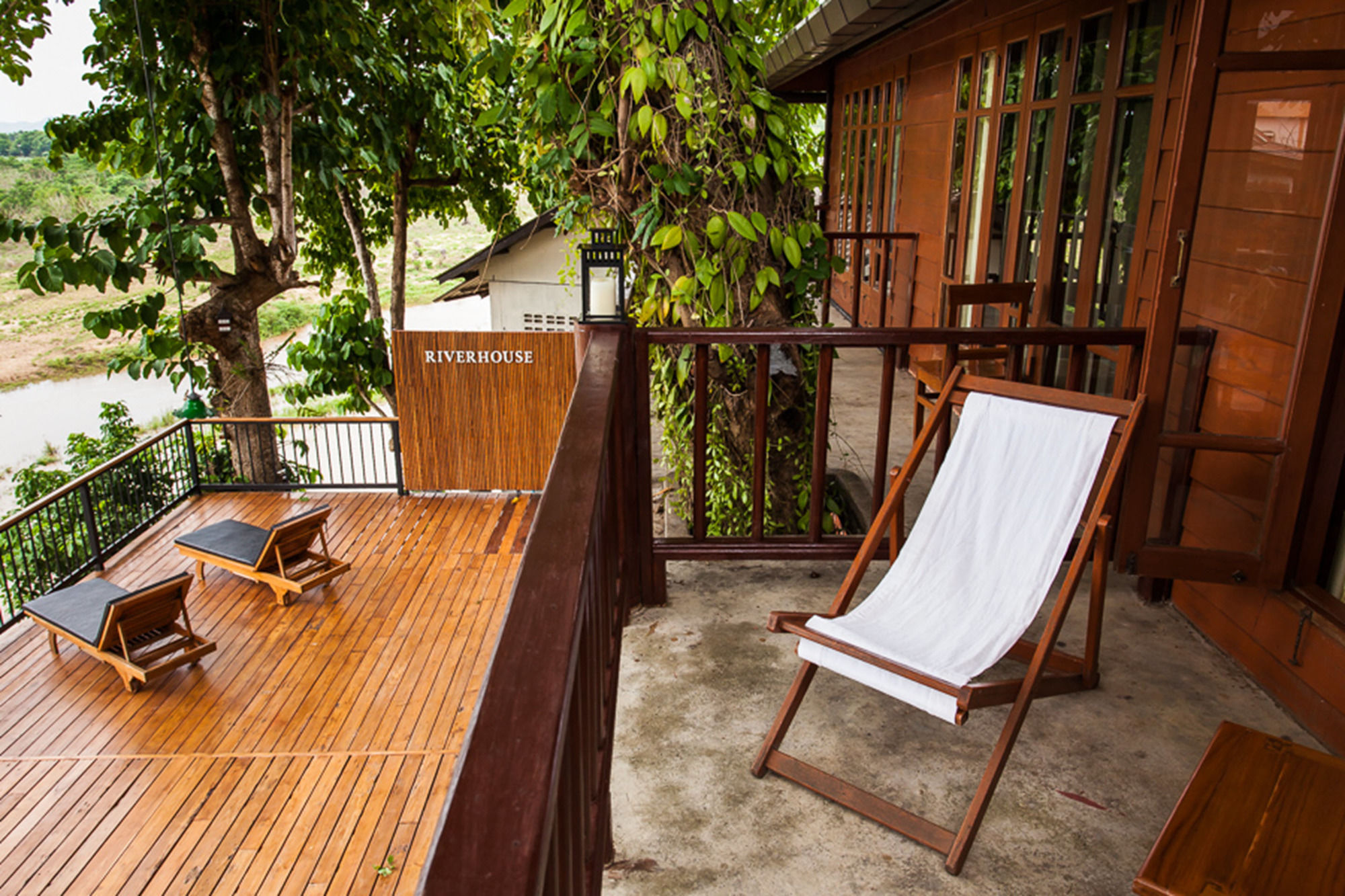 Фото Riverhouse Resort