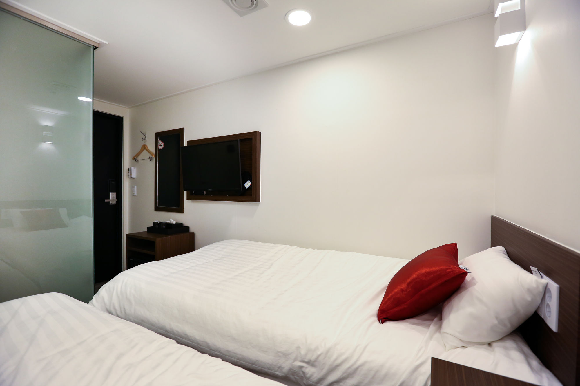 Фото Tripstay Myeongdong
