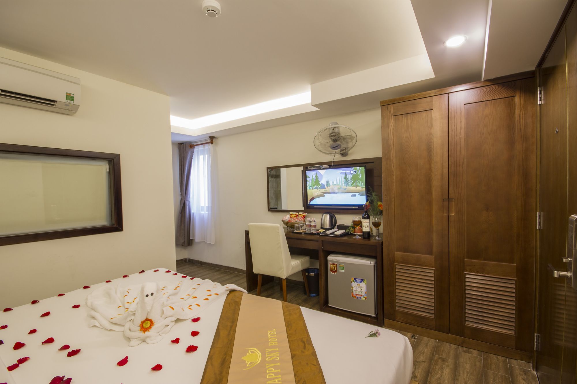 Фото Happy Sky Hotel