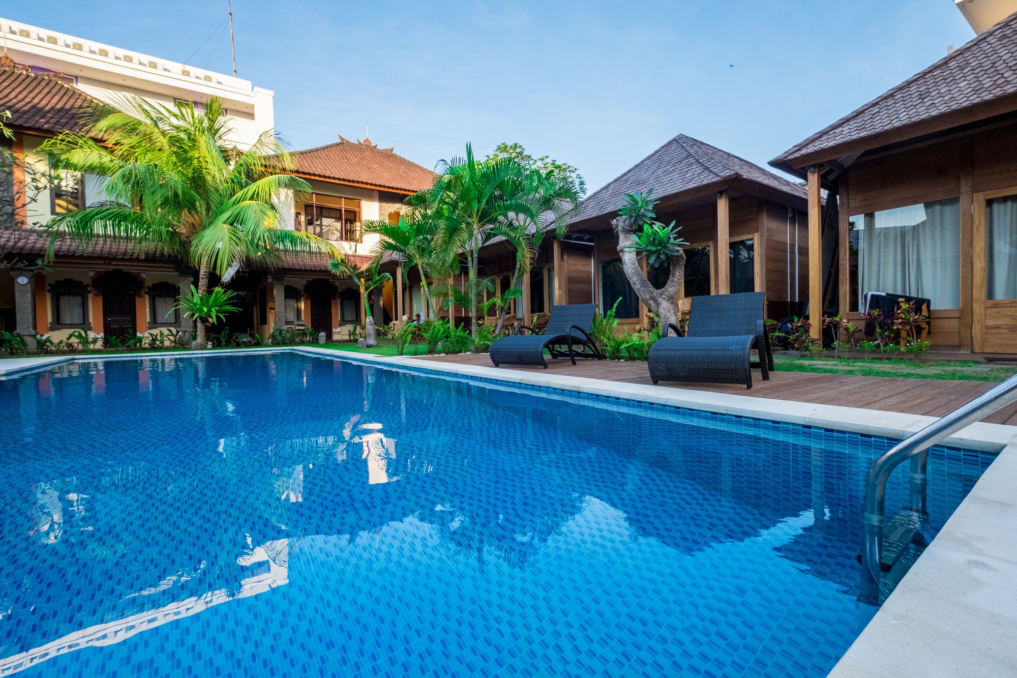 Фото Easy Surf Camp