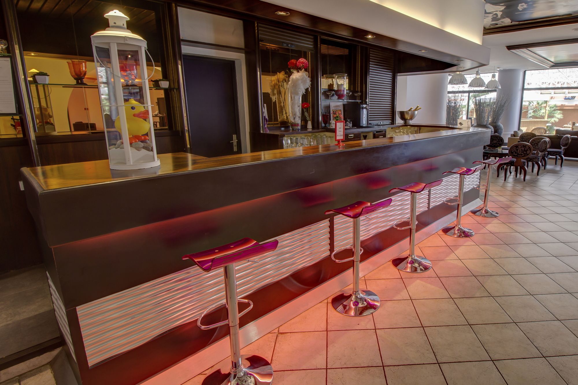 Фото Hôtel Arles Plaza