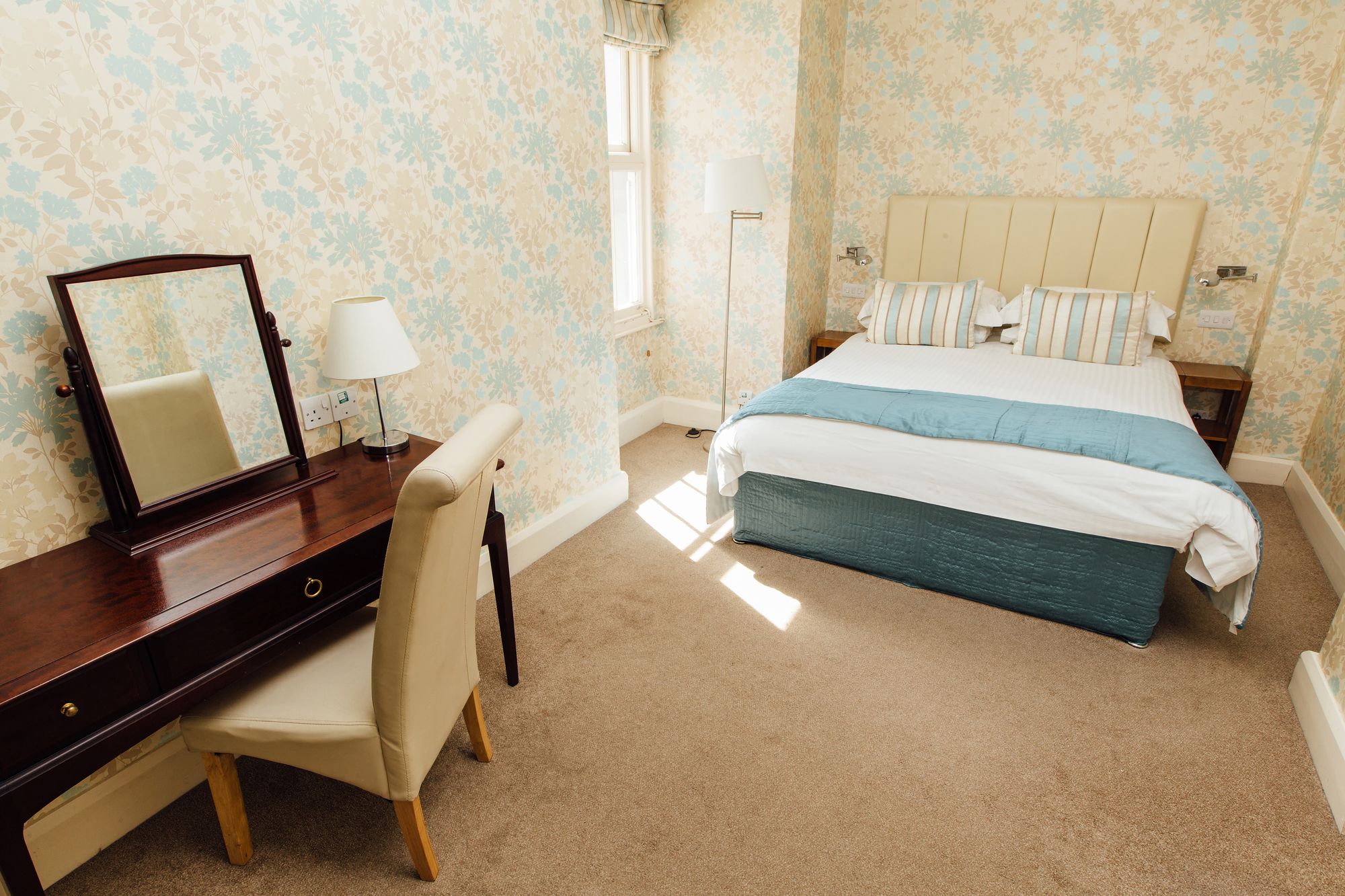 Фото Duke Of Cornwall