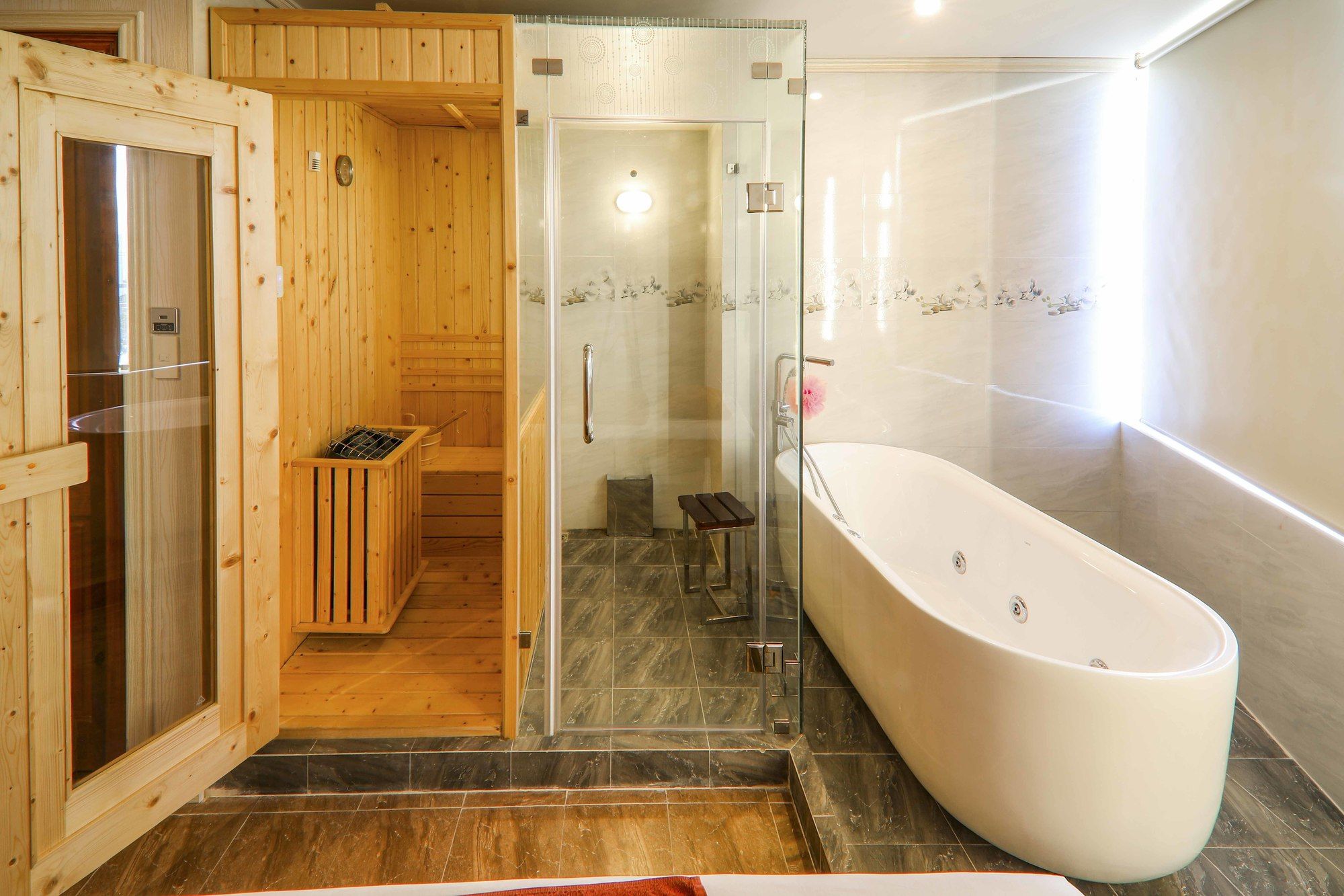 Фото Huong Viet Hotel