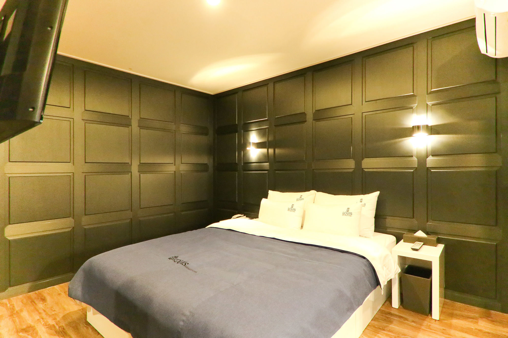 Фото Louis Hotel