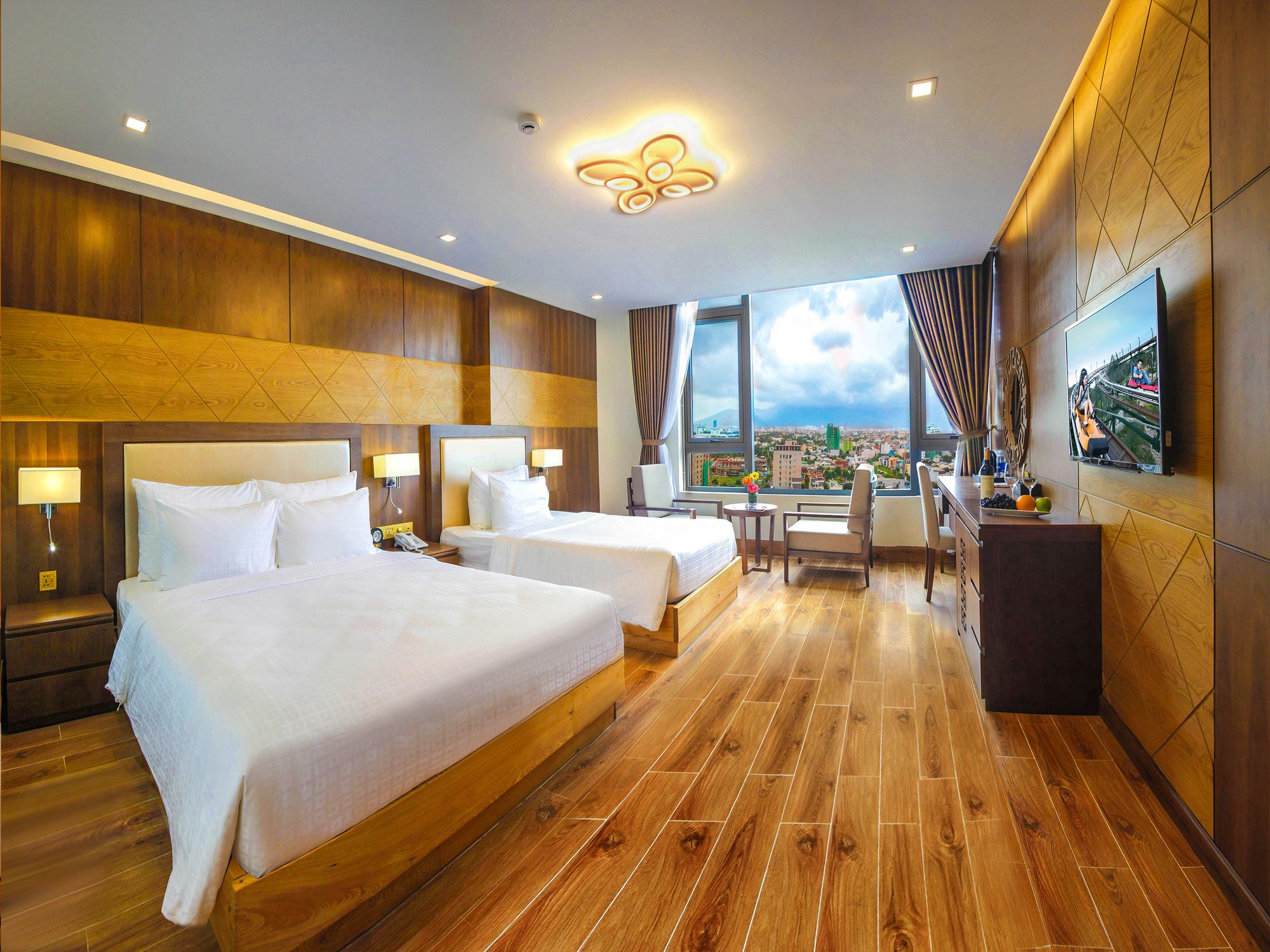 Фото Nhu Minh Plaza Danang Hotel