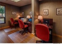 Фото Best Western Plus Silverdale Beach Hotel