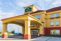 Фото La Quinta Inn & Suites by Wyndham Canton Ms