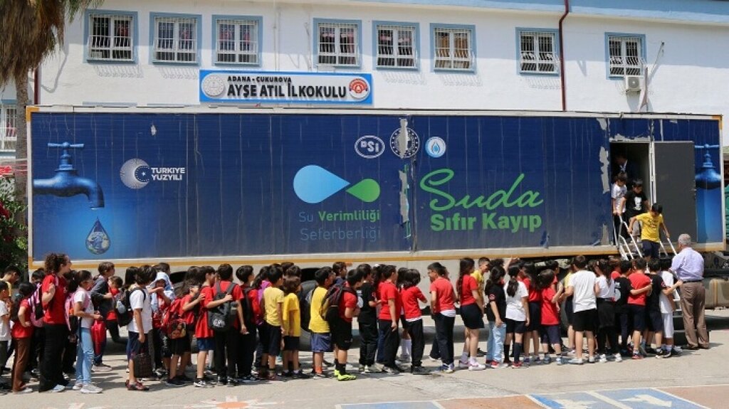 Primary school Ayse Atil Primary School, Adana, photo