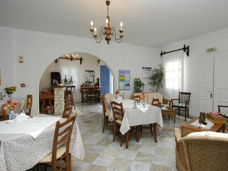 Фото Contaratos Beach