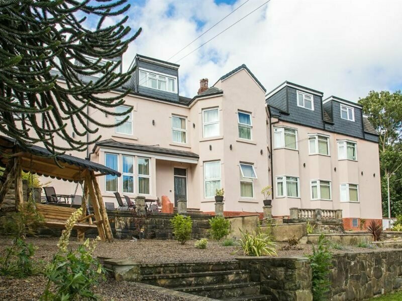 Hotel High Bank Hotel, Leeds, photo