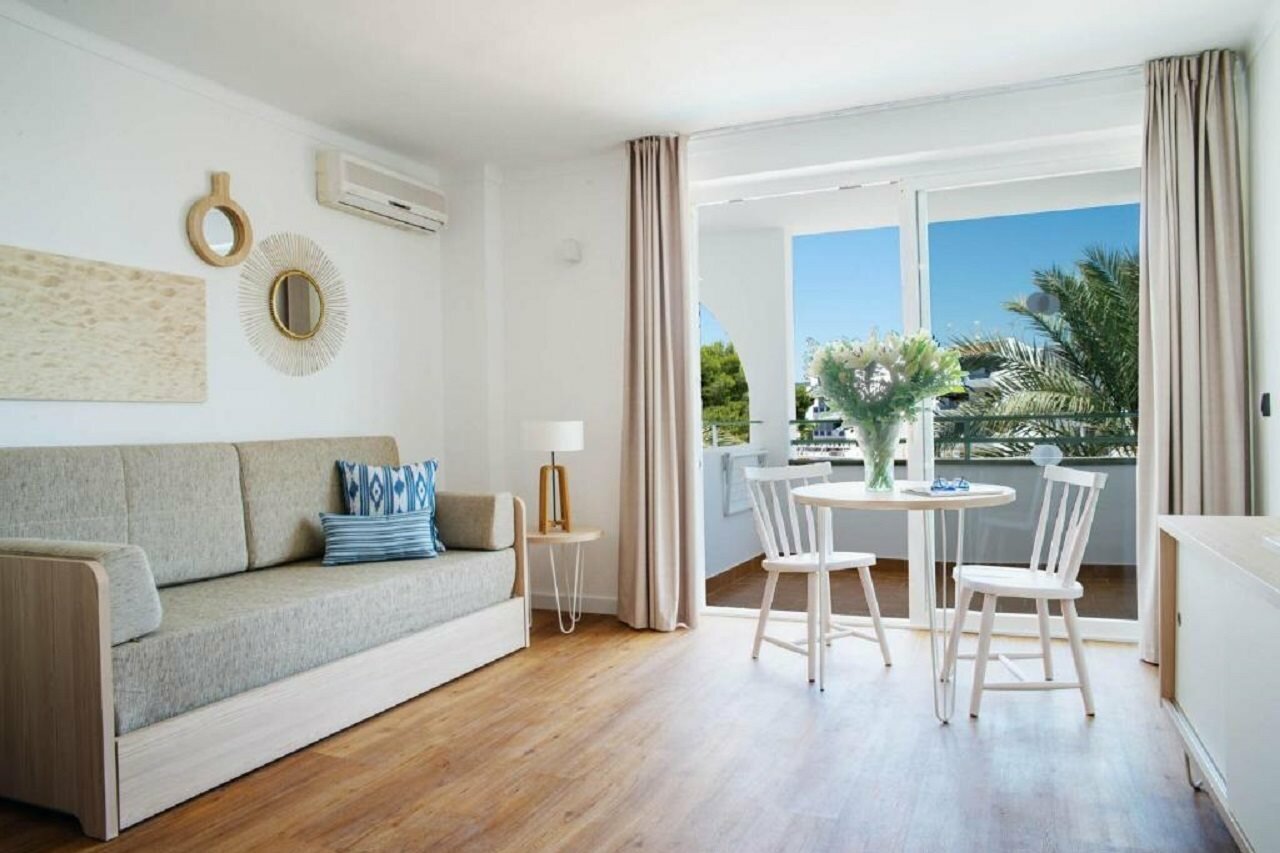 Фото Aparhotel Pierre & Vacances Mallorca Cecilia