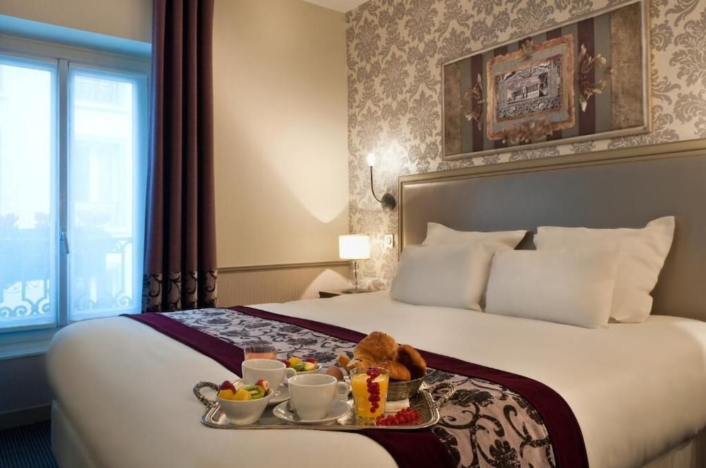 Фото Hotel Monceau Wagram