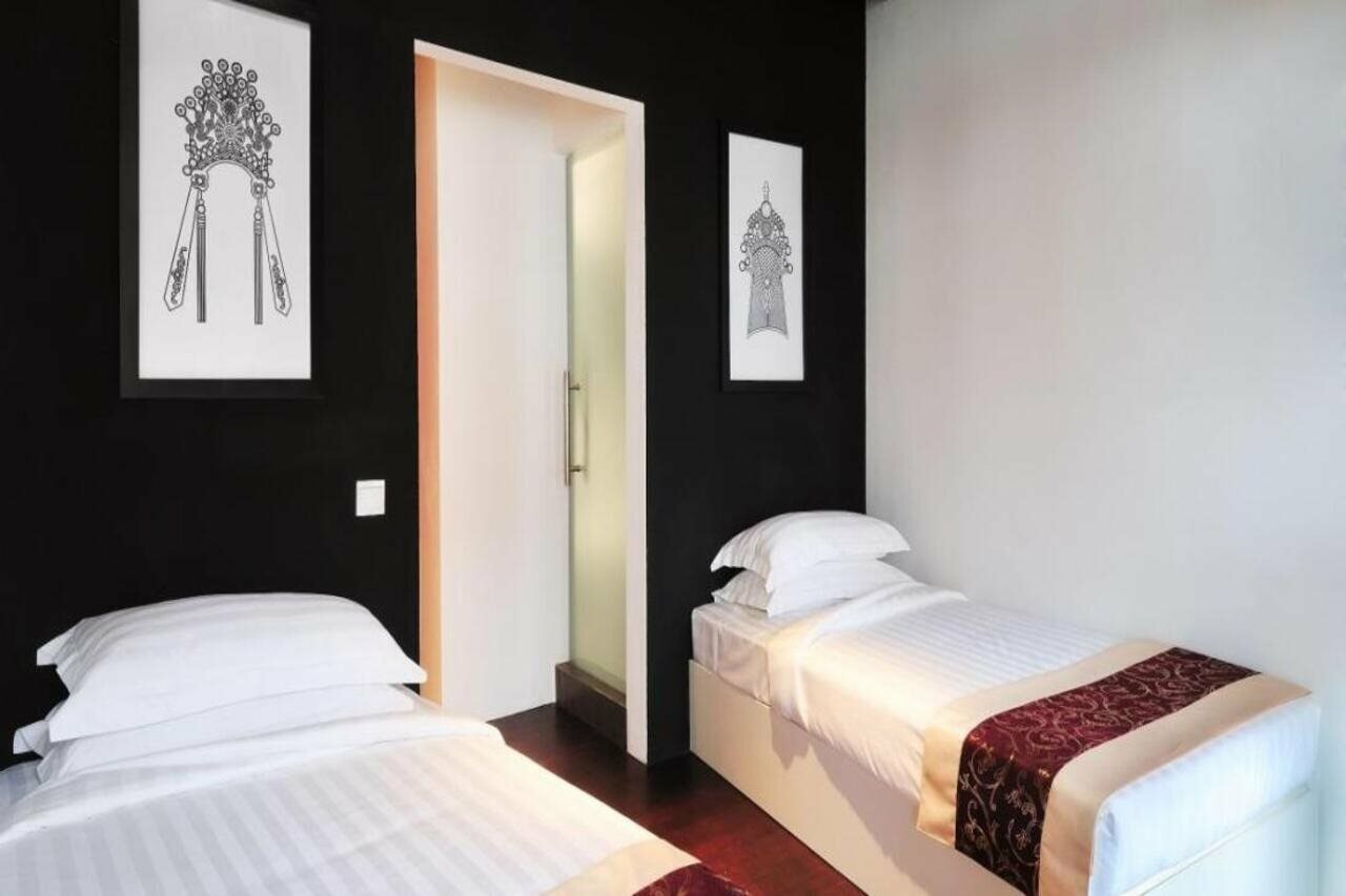 Фото Hotel Calmo Chinatown