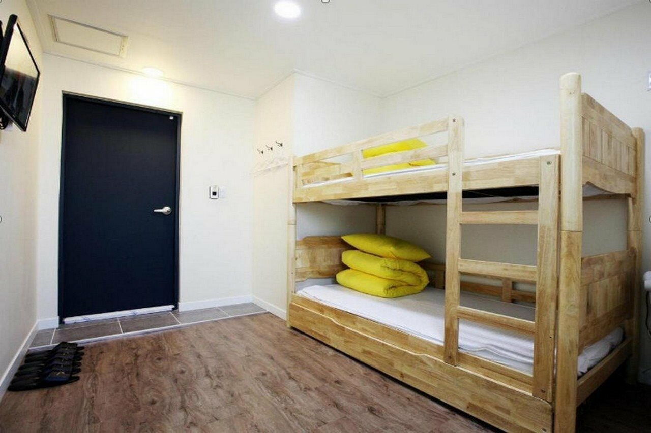 Фото 24 Guesthouse Myeongdong Avenue