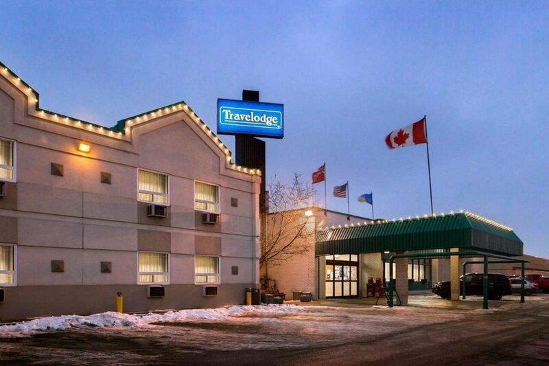 Гостиница Travelodge by Wyndham Winnipeg East в Виннипеге