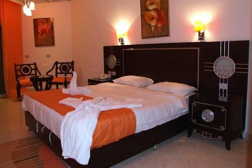 Гостиница Sphinx Aqua Park Beach Resort в Хургаде
