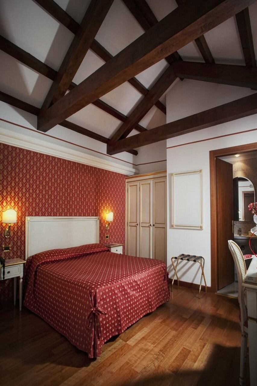 Фото Hotel Ca' d'Oro