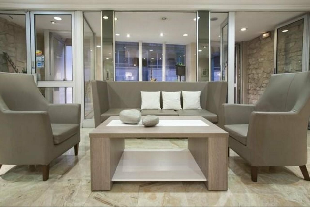 Фото Hôtel Lebron