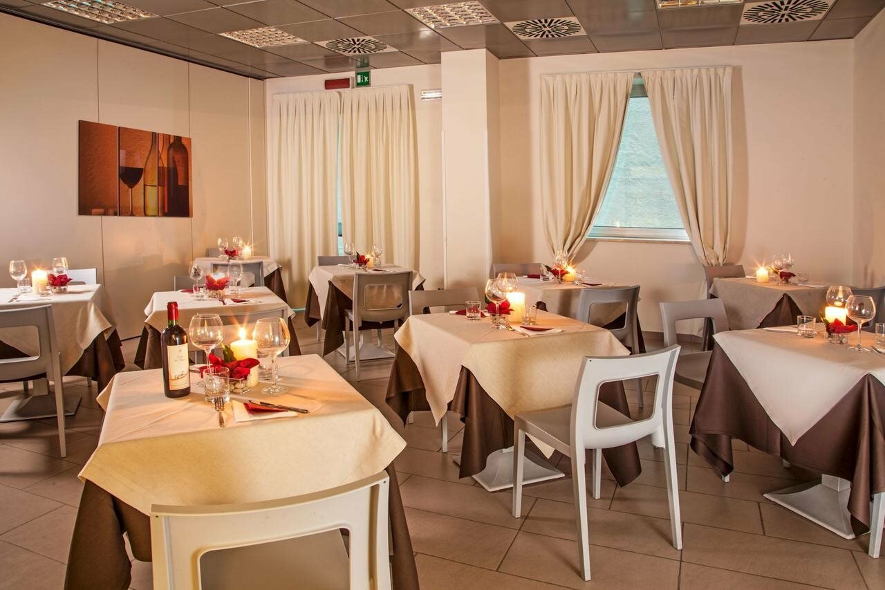 Фото Hotel Artis